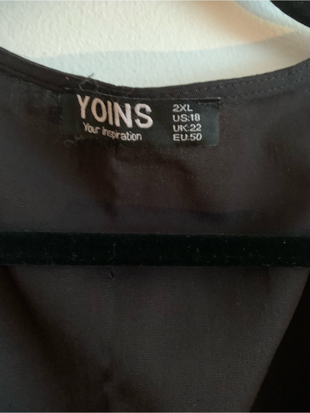 YOINS , Women's black V-Neck Smocked Waist Dress Size 2X - Picture 2 of 3